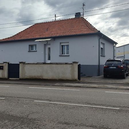 Bel Appartement F2 Entierement Renove Sélestat Exterior foto